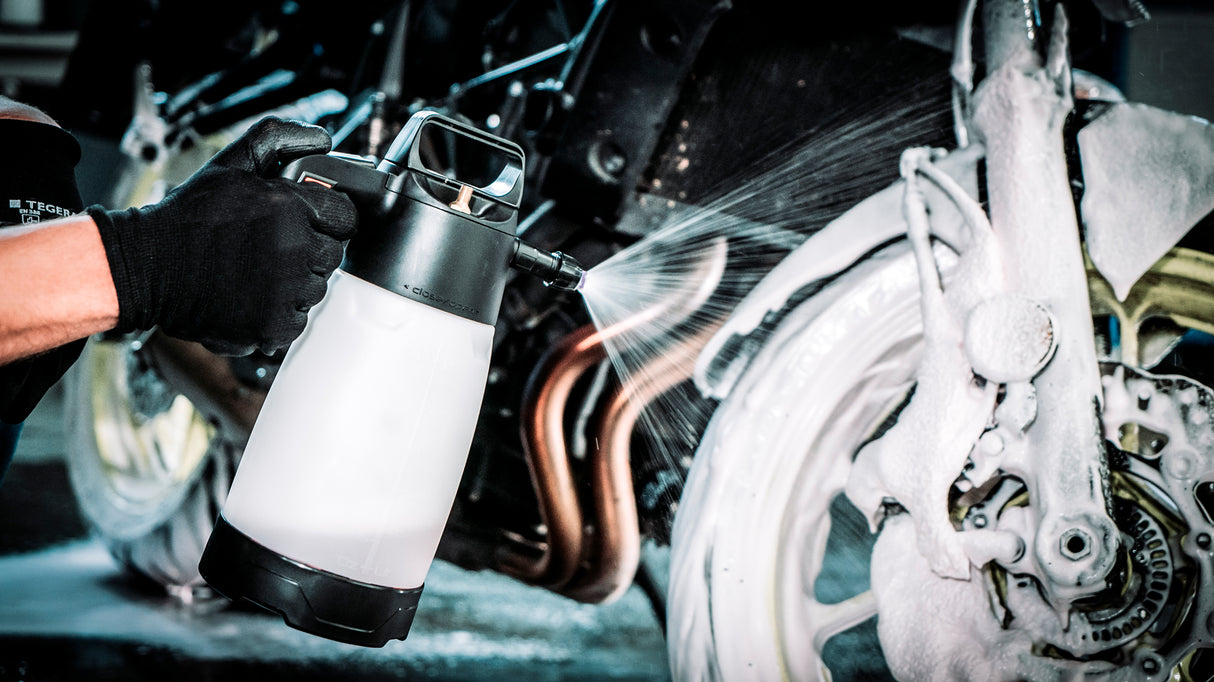 IK Foam Pro 2+ Pump Up Foamer Sprayer | Hand Pump or Air Pump