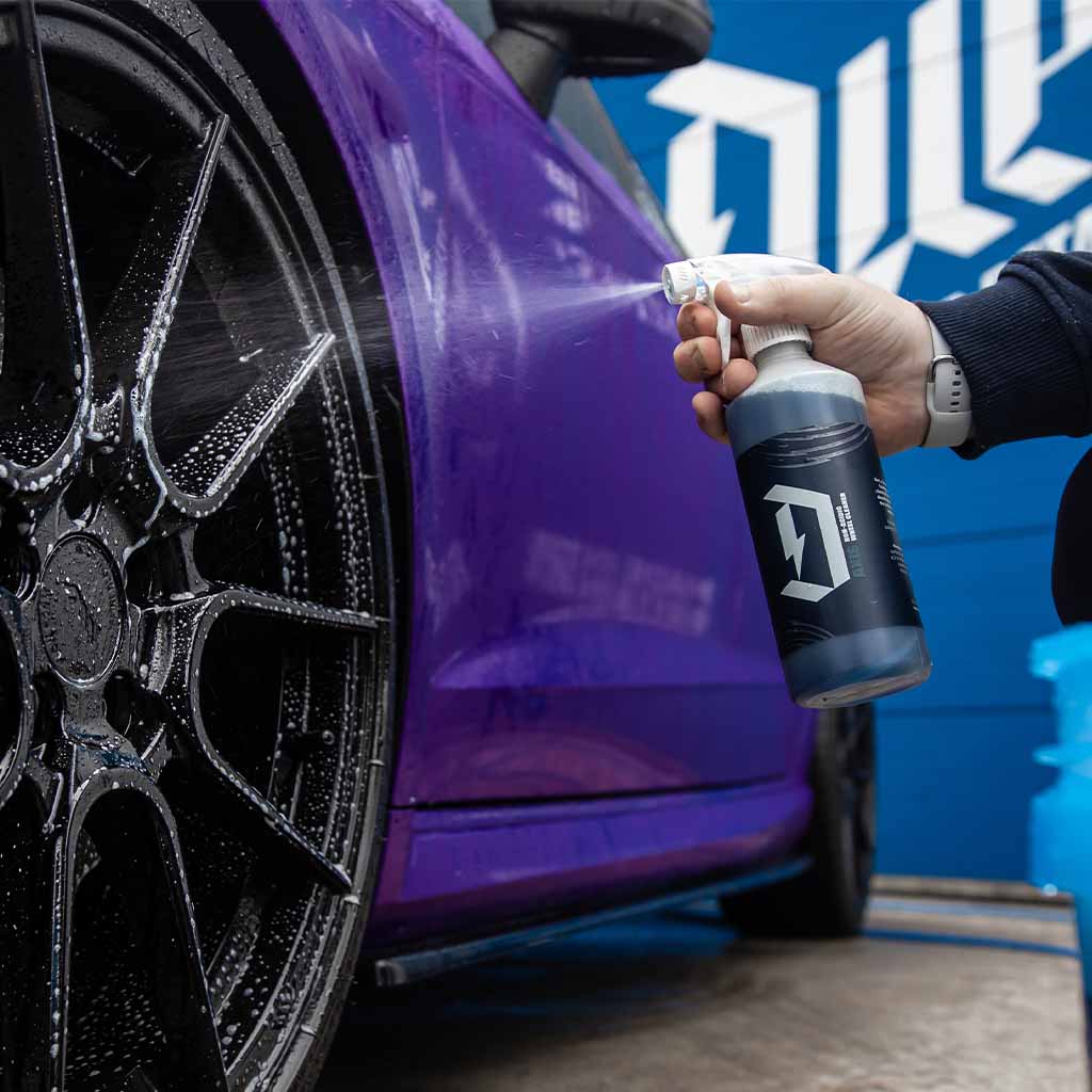 Duel Axis Acid Free Wheel Cleaner | Alloy Wheel Cleaner