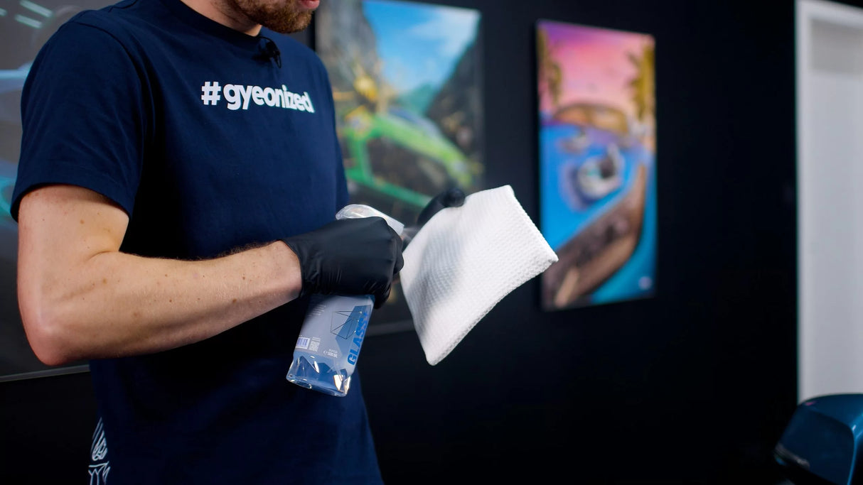 Gyeon Q²M Glass+ Plus | Hydrophobic Ceramic Glass Cleaner