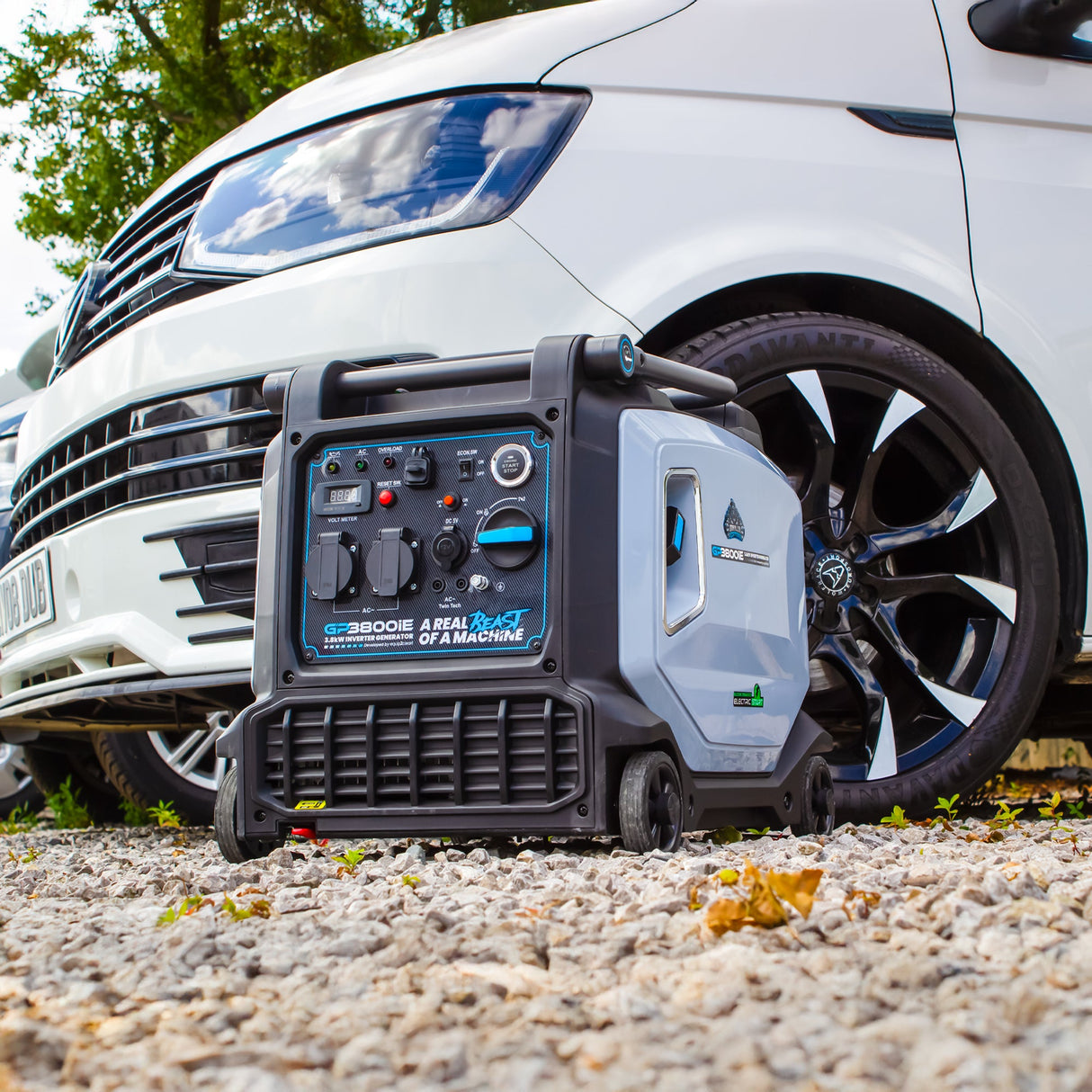 Gorilla Power 3800W Inverter Suitcase Generator with Electric Start - GP3800iE – Reliable Power On-The-Go