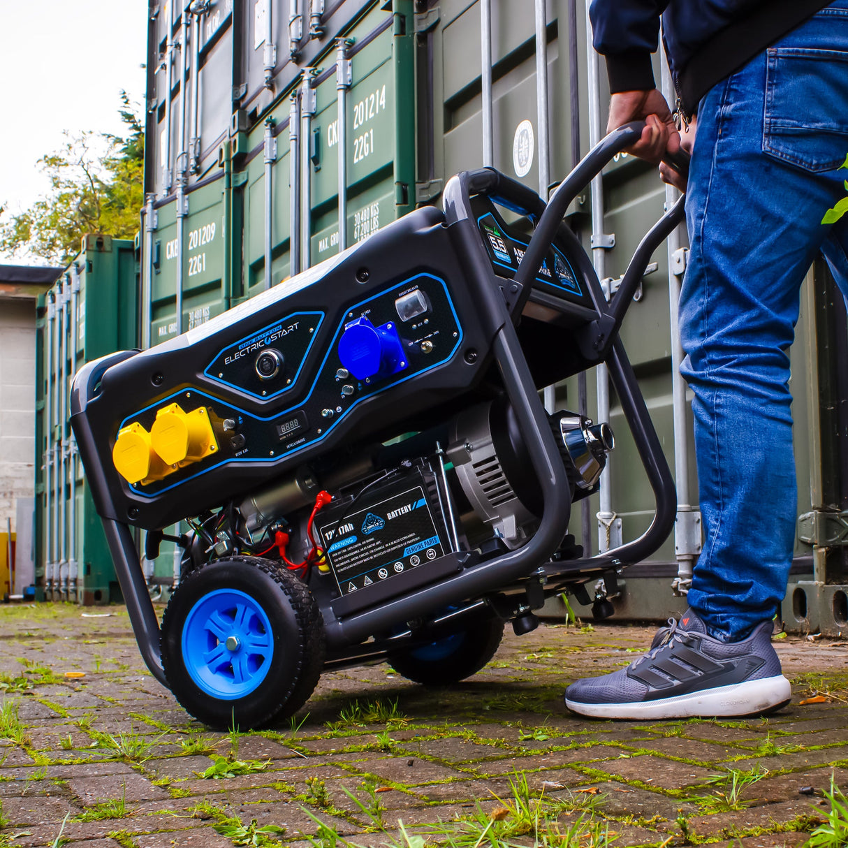 Gorilla Power 5500W Dual-Fuel Generator with Electric Start GP5500E-DF