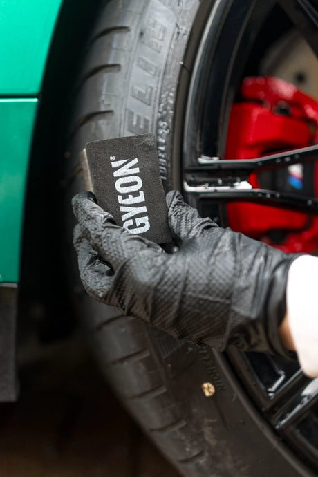 Gyeon Q²M Tire Applicator | Easy to use Tyre Dressing Applicator