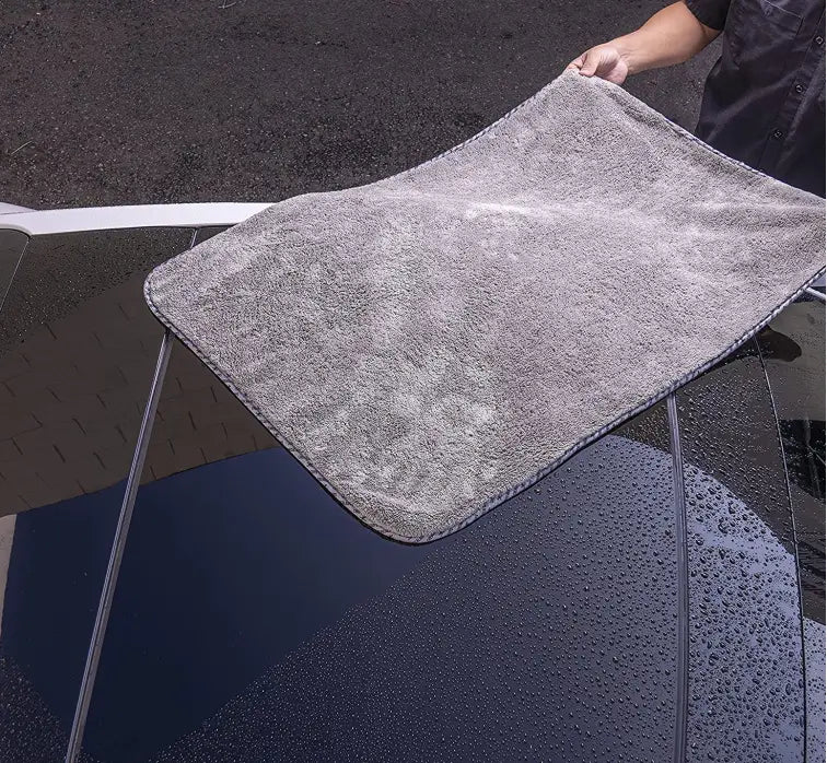 Chemical Guys Woolly Mammoth Drying Towel | Scratch Free