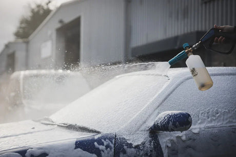 What is the difference between Snow Foam & Shampoo?