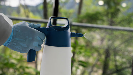 IK ALK 1.5 Professional Hand Sprayer | For Alkaline Chemicals