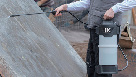 IK MULTI Pro 12 Pressure Pump Sprayer | Acid Resistant