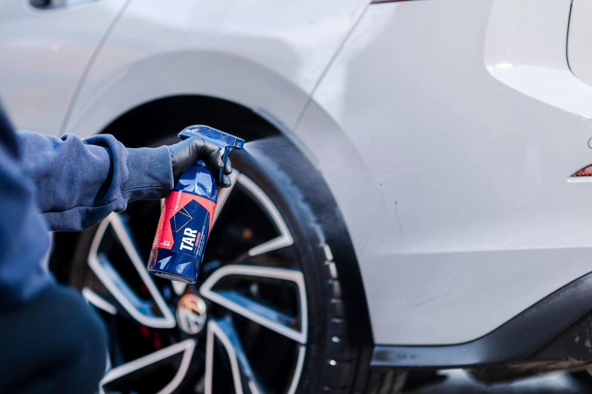 Gyeon Q²M Tar Redefined | Tar and Glue Remover