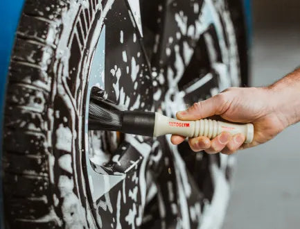 AutoGlym Custom Wheel Cleaner 500ml | Non-Acid Alloy Cleaner