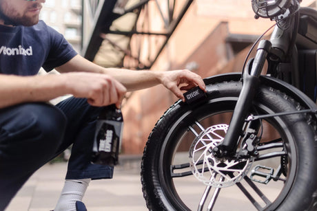 Gyeon Q²M Tire Express | Satin OEM Rubber and Tyre Dressing