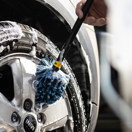 EZ Detail GO Brush | Wheel & Arch Cleaning Brush