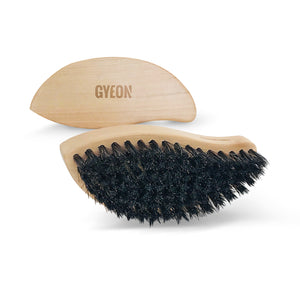 Gyeon Q²M Leather Brush | Ergonomic Shaped Cleaning Brush