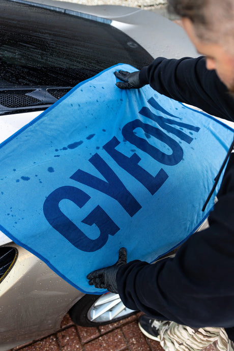 Gyeon Q²M Silk Dryer EVO Drying Towel | Microfibre Car Drying Towel