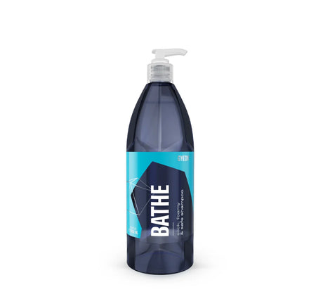 Gyeon Q2M Bathe 1L | pH Neutral Car Wash Shampoo