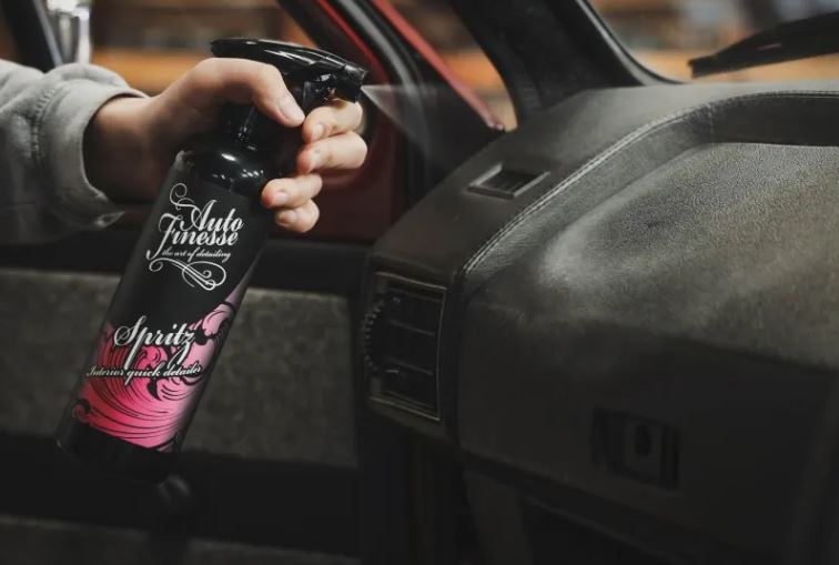 Auto Finesse Spritz 500ml | Interior Detailer that Cleans & Protects